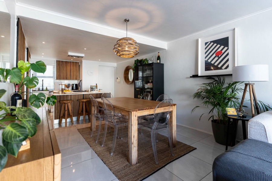 To Let 2 Bedroom Property for Rent in Sea Point Western Cape